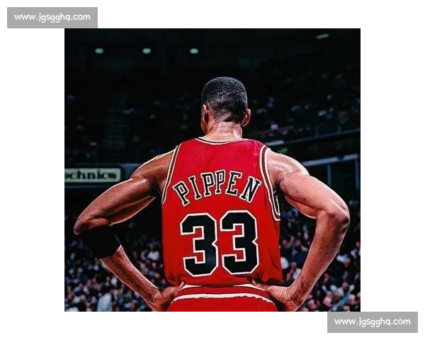 皮蓬带队 19 分大胜乔丹：公牛传奇对决的终极注脚